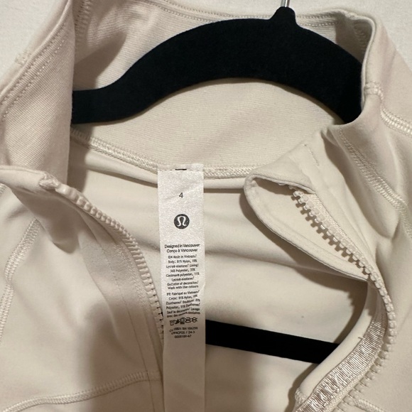 Lululemon Define Jacket - Picture 2 of 3